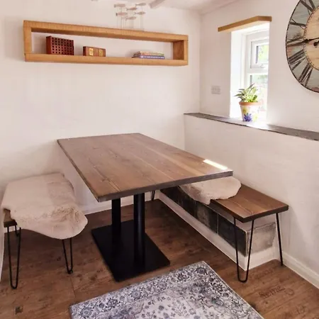 Cottage Apartment